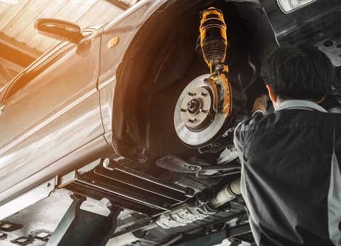 CONTINENTAL BRINGT LUFTFEDERDÄMPFER UND KOMPRESSOREN ALS ORIGINALTEILE IN DIE FREIE WERKSTATT